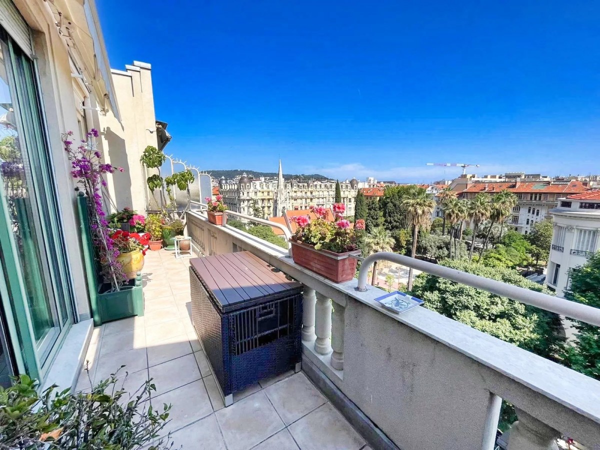 Vente Appartement 100m² 3 Pièces à Nice (06000) - Easy Immobilier